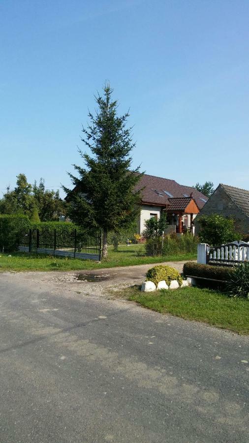 Lubiatow  Der Kleine Bauernhof Keine Arbeiter Zadnych Pracownikow 아파트 외부 사진